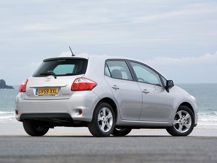  Toyota Auris 5-Door 2010 года  (UK) (фото 52 из 59)